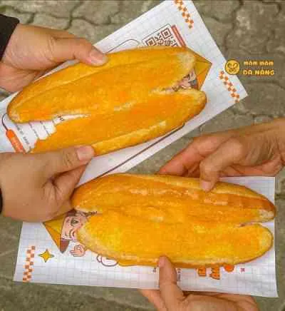 บั๋นหมี่เนยน้ำผึ้ง