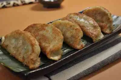 Há cảo chiên (gyoza)
