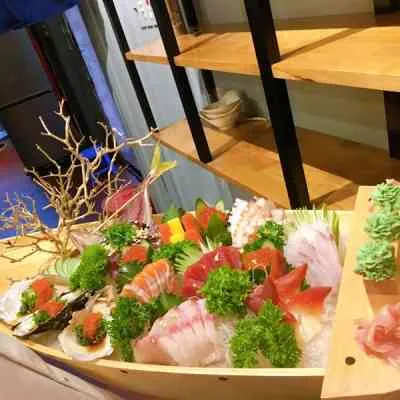 Set sashimi (7 loại)