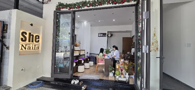 She Nails - Hair Wash - Foot Care