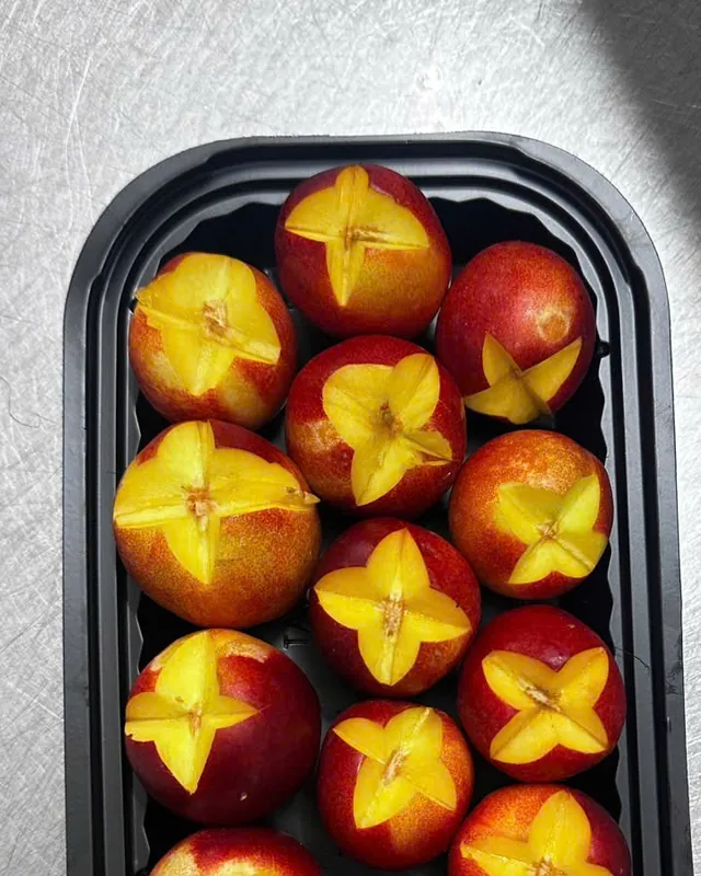 Đào (m)
