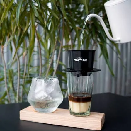 Cafe đen pha phin