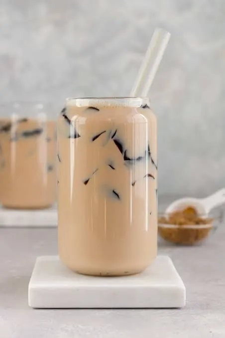 Hồng trà sữa khúc bạch