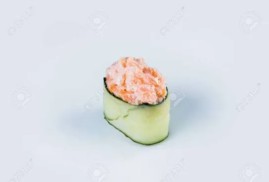 Gunkan cá hồi phô mai