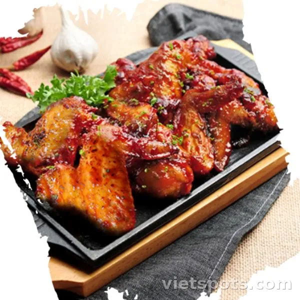 Cánh gà nướng than cay