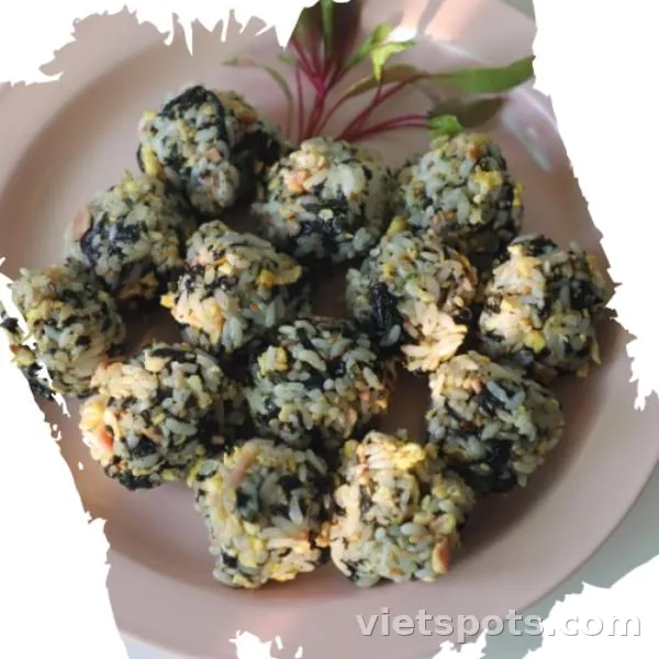 Cơm nắm tự làm