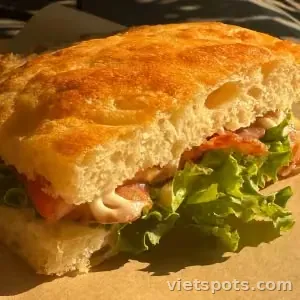 Focaccia sandwich bacon