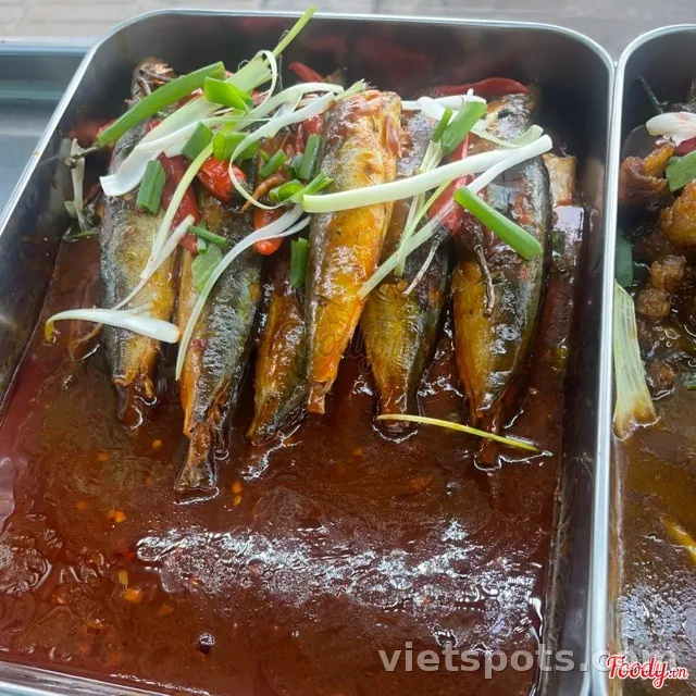 Cơm Cá Nục Kho, Đậu Khuôn