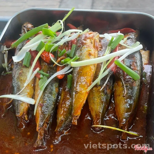 1 Cá Nục Kho