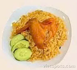 Cơm cánh gà xối mỡ