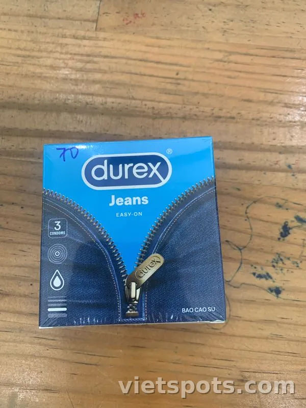 Bao cao su Durex Jeans (hộp 3 cái)