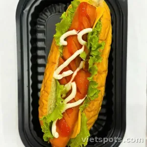 Hotdog xúc xích phô mai