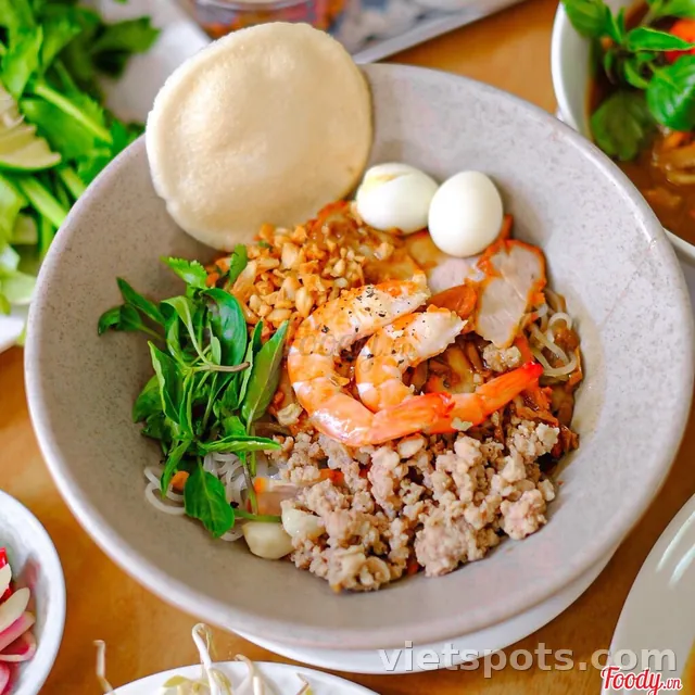 Hủ tiếu Nam Vang nước đặc biệt
