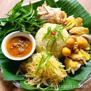Cơm gà xé ( Đ. sản Hội An )