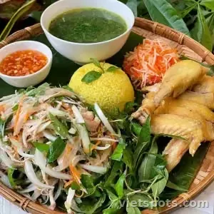 Gà ta 1/2 con - gỏi