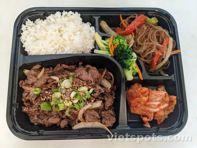 Cơm Bò Kiểu Hàn Quốc