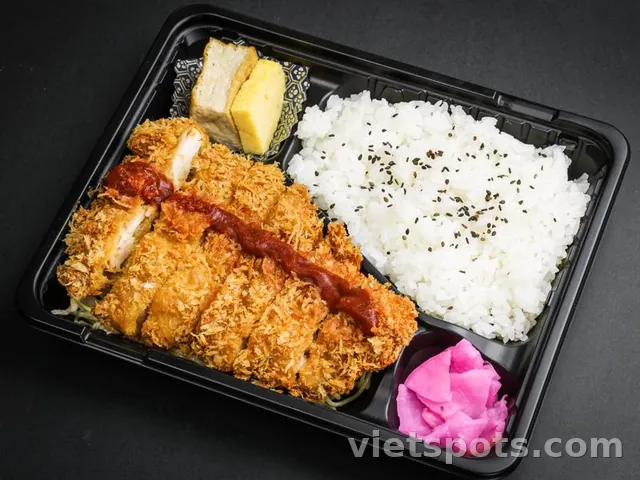 Cơm Gà Chiên Xù