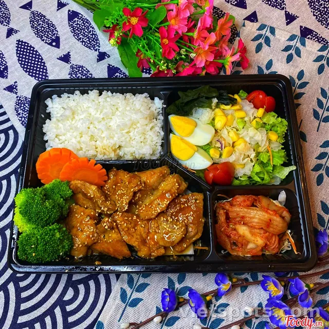Cơm Sườn Heo Sốt Miso