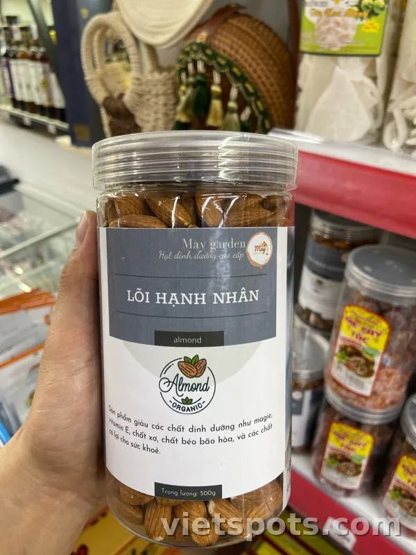 Hộp hạnh nhân 500g