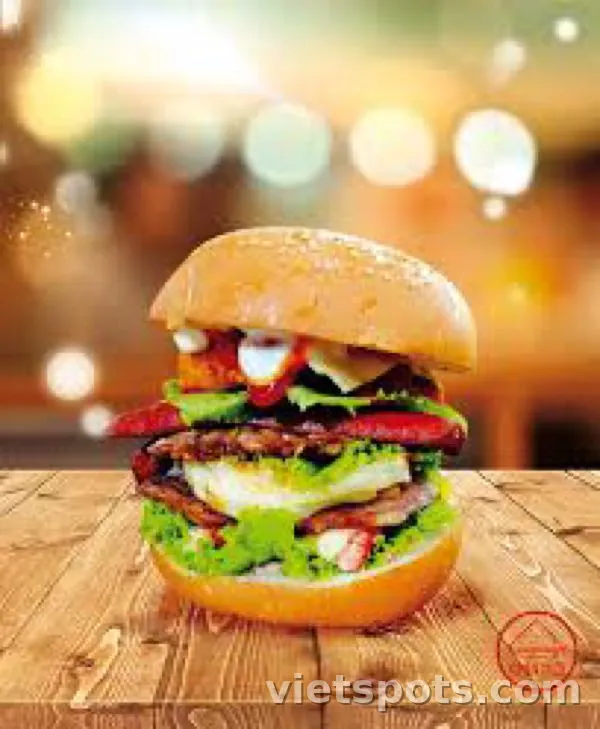 Burger 2 tầng gà và bò