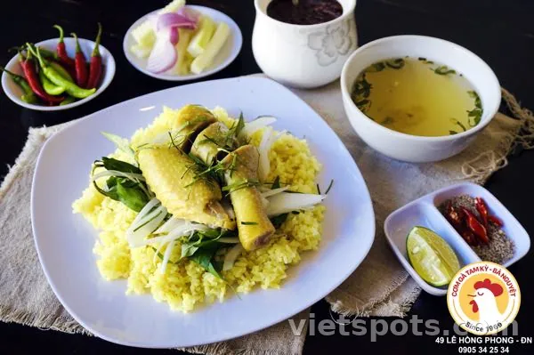 Cơm gà luộc (gà chắc thịt)