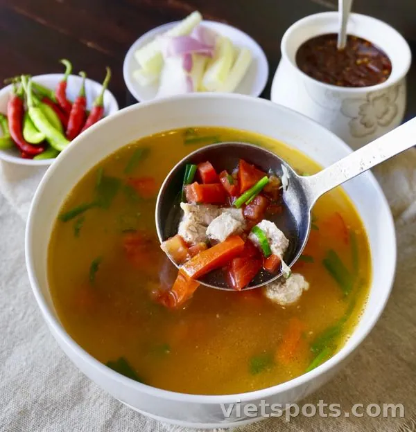 Canh cà chua thịt