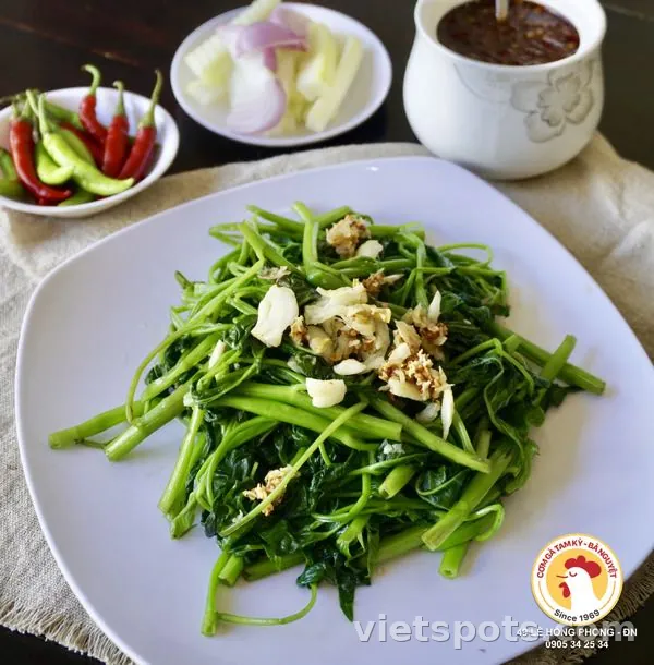 Rau muống xào tỏi