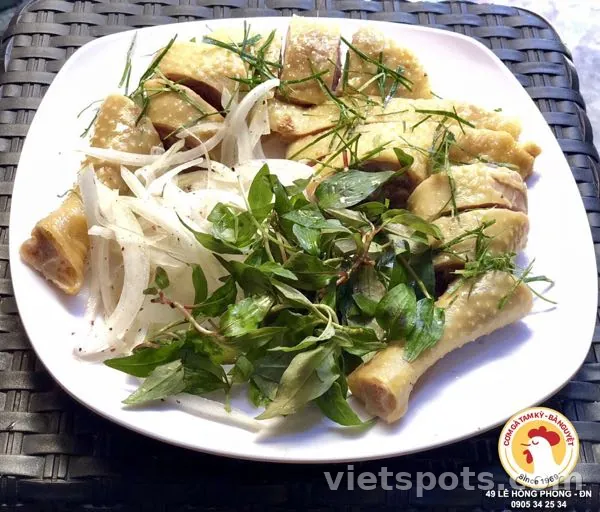 Gà luộc chặt miếng