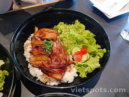 Cơm thịt heo nướng mật (CS1)