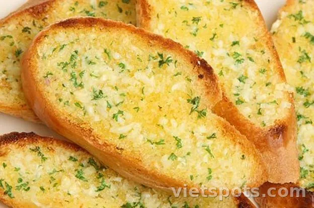 Bánh mỳ nướng bơ tỏi