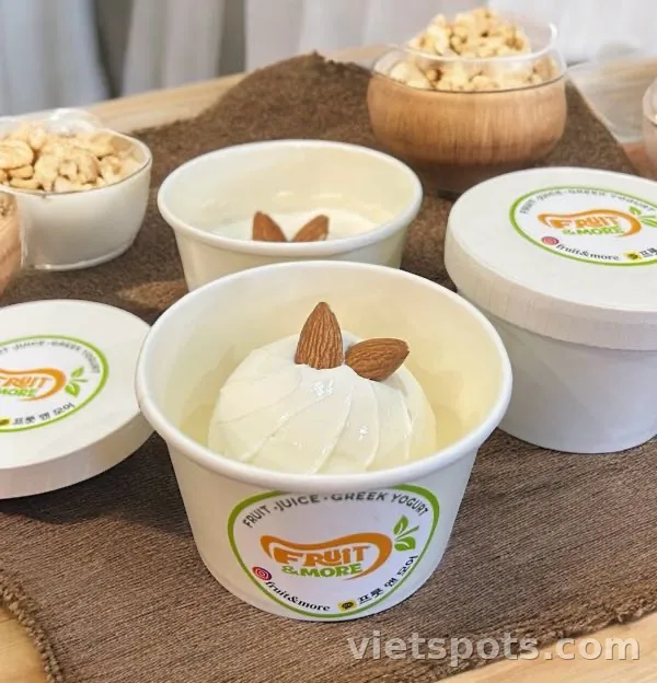 Sữa chua Hy Lạp (không trái cây)