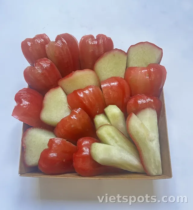 Mận (roi)