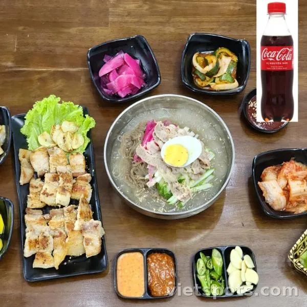 Mulnaengmyeon + Thịt ba chỉ 200g (+1 Coca)