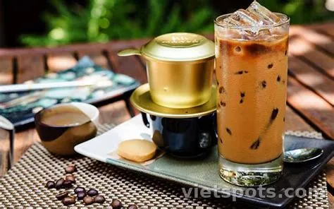 Phin sữa đá