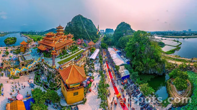 Từ Đà Nẵng: Tour Ngũ Hành Sơn, Rừng dừa Cẩm Thanh và Hội An (kèm ăn tối)