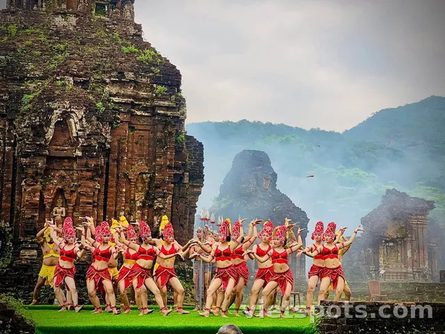 Từ Đà Nẵng: Tour Thánh địa Mỹ Sơn và Phố cổ Hội An trong ngày
