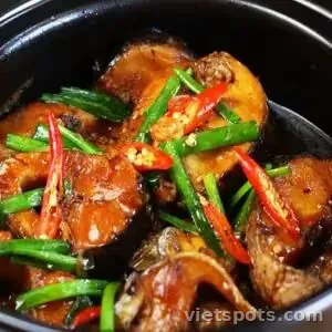 Cơm tấm cá hú kho