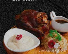 ĐÙI HEO NƯỚNG KIỂU ĐỨC