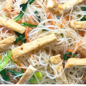 hủ tiếu trộn khô chay