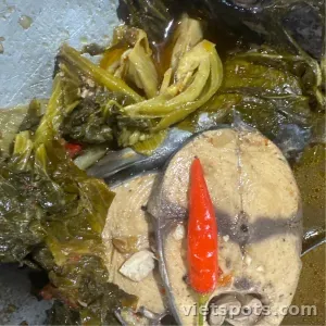 cá ngừ kho dưa cải