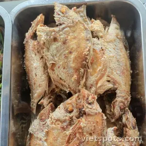 cơm cá chiên