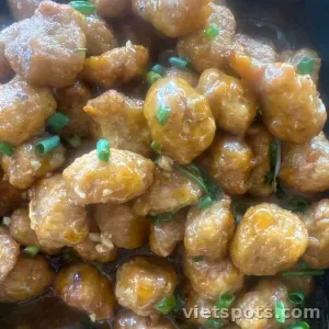 cơm chả cá nhồng