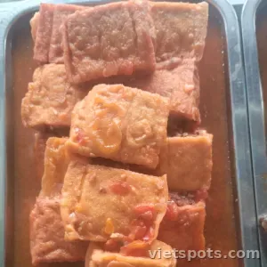 cơm đậu khuôn nhồi thịt