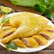 gà luộc nguyên con