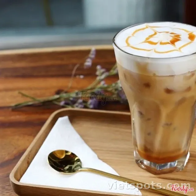 Cafe caramen