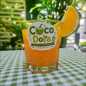 Nước cam vắt chai nguyên chất/ Orange juice
