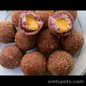 Khoai môn lệ phố