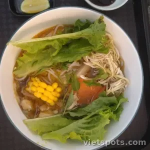 Combo Bún Huế Chay Sinh Tố Trái Cây