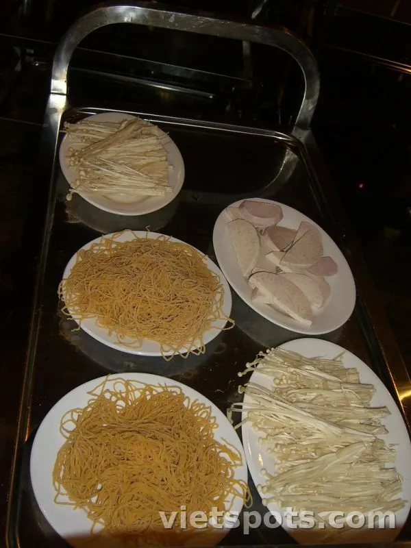 Nấm Kim Châm