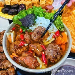 Bún chả Hà Nội đặc biệt